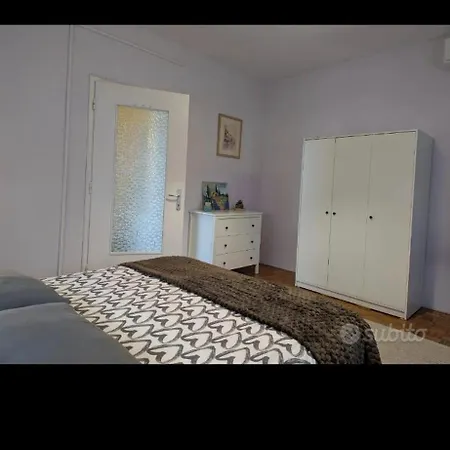Guest house Noi *