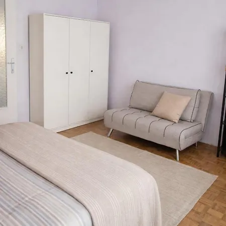 Pensión Noi - Casa 4*